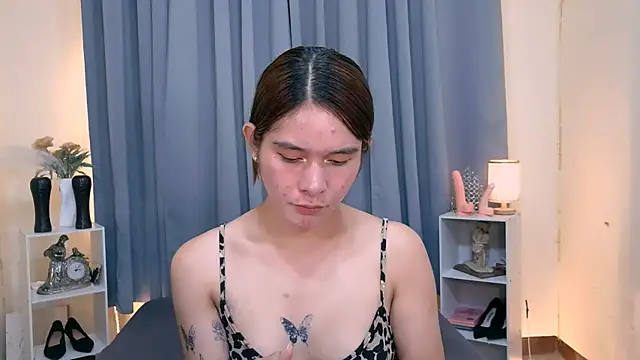 Mimi_Mckinley webcam