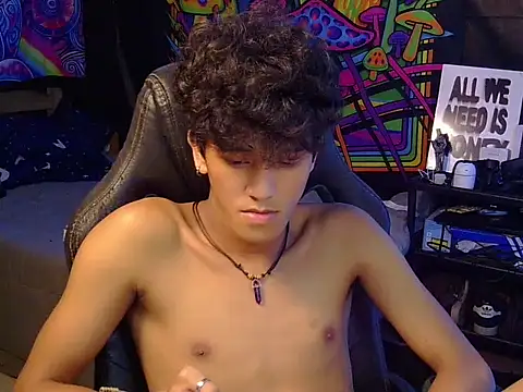 hugekenbigcock live sex cam