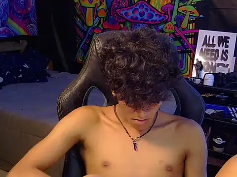 hugekenbigcock (M young) - cum with me