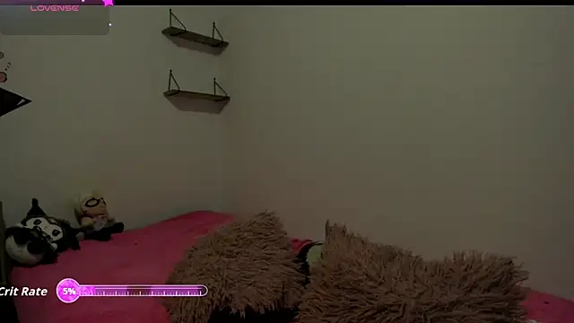 Alanaloiiss_ webcam