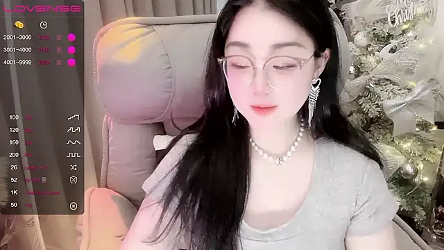 Monica-666888- webcam