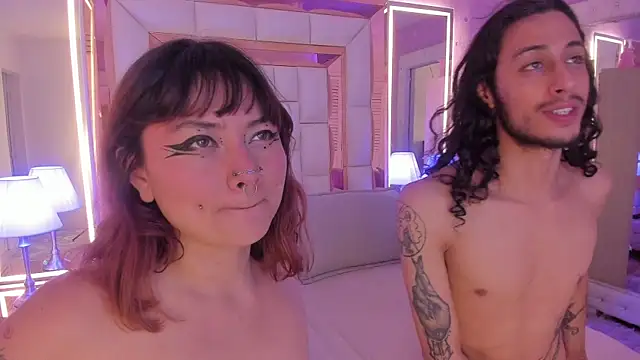 Goldentemptation_ webcam