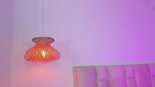Vanessa_cruz_18 webcam