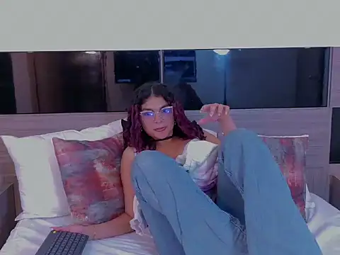 MelodyAlvarez webcam