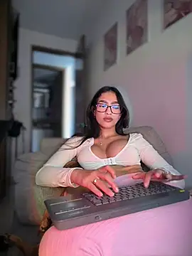 DulceLenns webcam