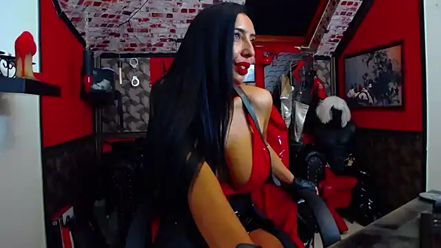 DommeBellatrix webcam