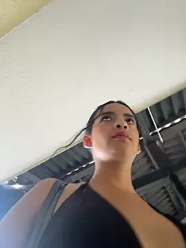 Laura_fernandezII webcam