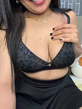 escape_with_me live cam on StripChat