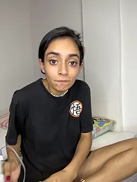 leilani_X webcam