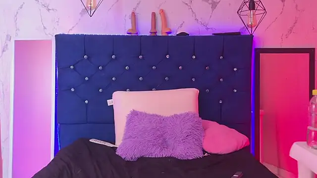 Dakotaa_Johnson webcam