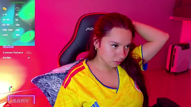 samantha_tattu webcam