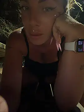 Baby_Panther webcam