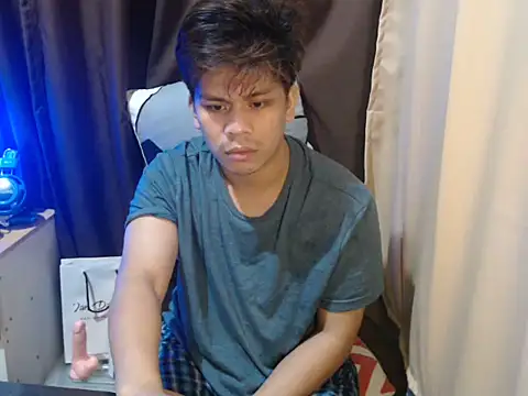 cumwhat_me webcam