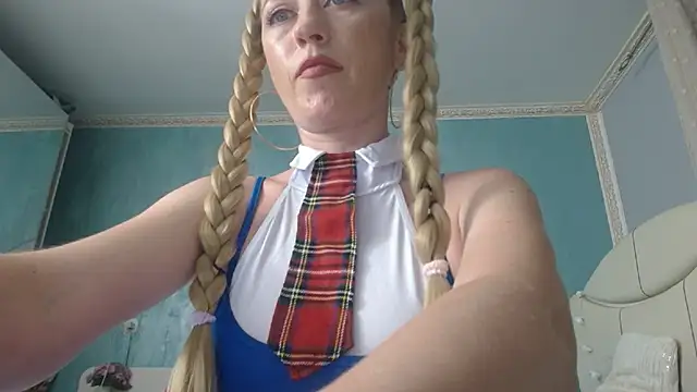 LaraLanee