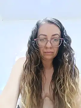 miss_hanna07 live cam on StripChat