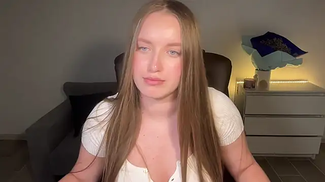 EvaMaddison webcam