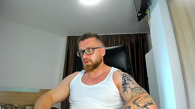 Findom_guy webcam