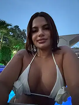 Irina_Velvett webcam