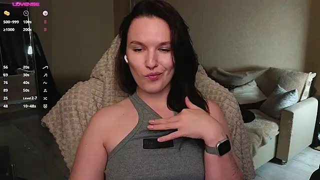 Val_lava live cam on StripChat