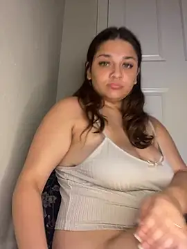treasurebabii webcam