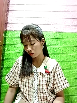 AmyLinee01 webcam