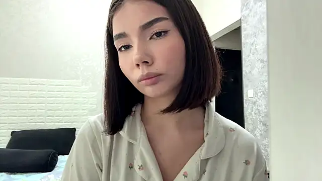 MarylnMonnier webcam