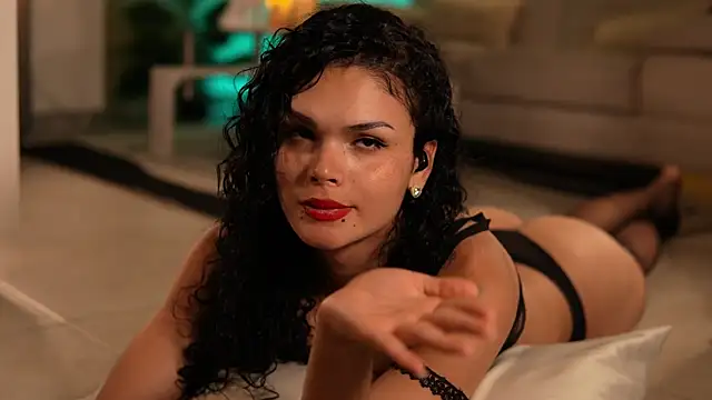 giafaaris (T young) - swallow my cum