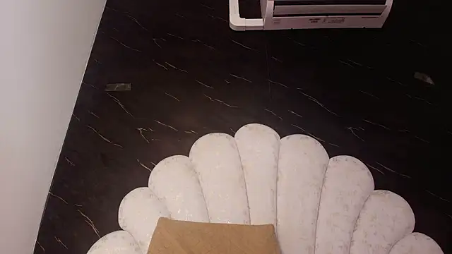 kissme_luna webcam
