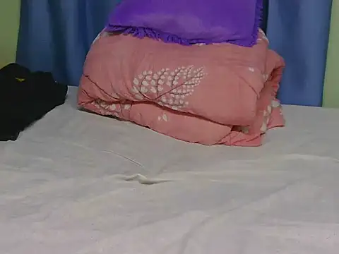 sexxybutty24 webcam