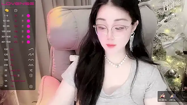 Monica-666888- webcam