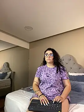 AlmaraRouge webcam
