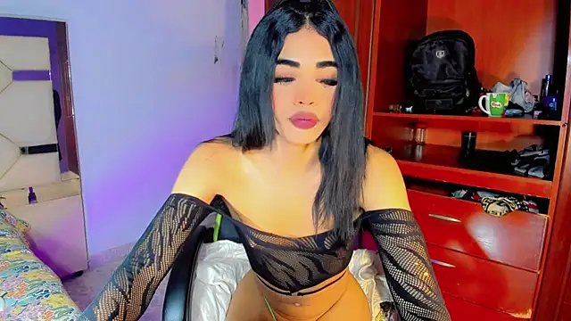 Naomisaenz01 webcam