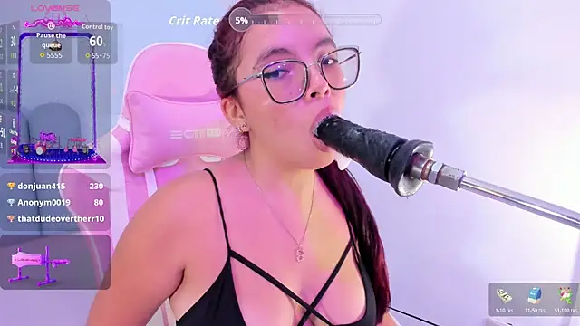 Maddy_red_ webcam