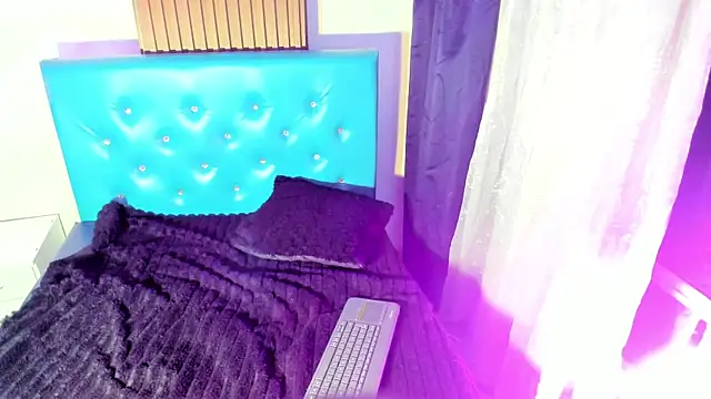 Blake_dolls webcam