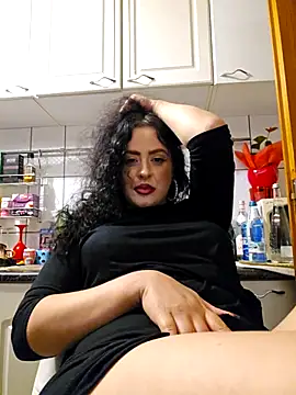 DivineGoddess88ForYouKing webcam