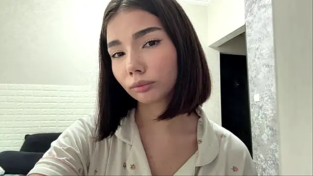 MarylnMonnier webcam