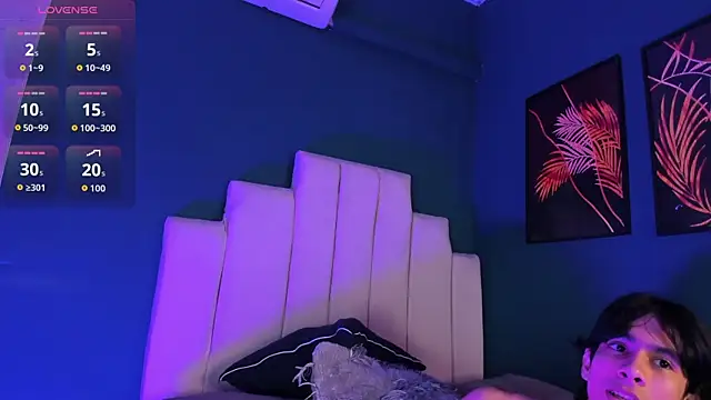 Cheys_Mast live sex cam
