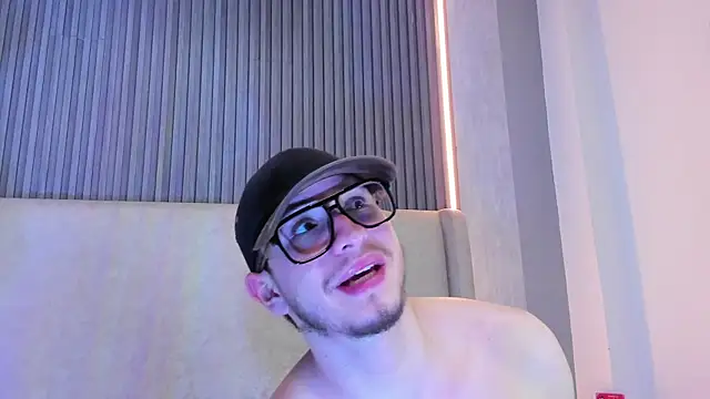 MaiaLopez webcam