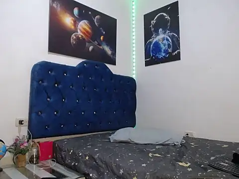 LuneraXxx webcam