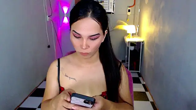 SanyaGirlx webcam