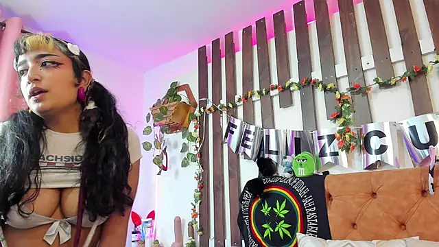 MeowMota_ webcam