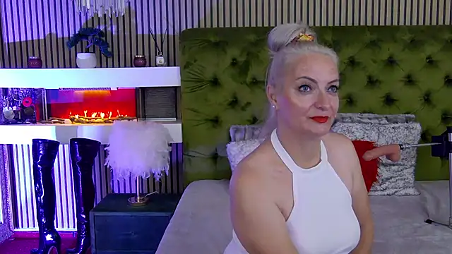 ladytouch (F milf) - 💦Squirt  Time 🔥
