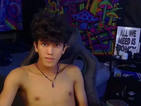 hugekenbigcock (M young) - cum with me
