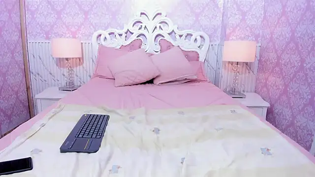 Miabloom19_
