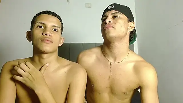 Jose_And_Daniel webcam
