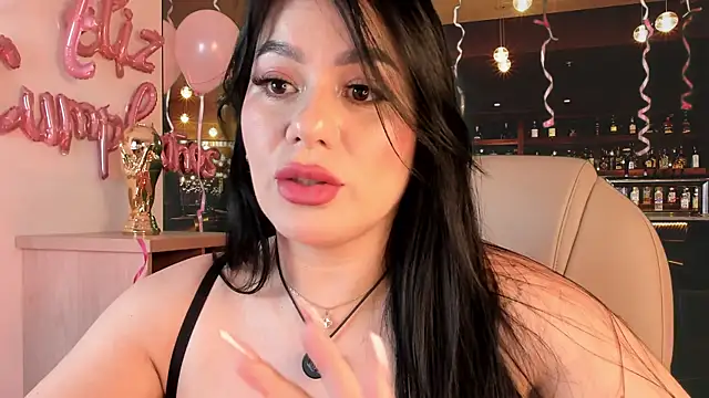 Miah_gomez_ webcam