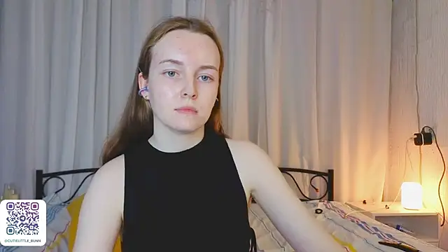 bae_cake_ webcam