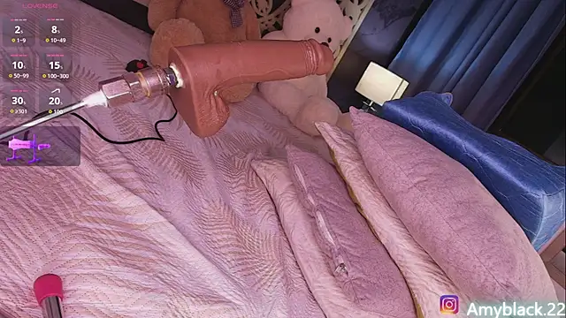 Amyblack__ webcam