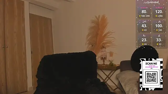 Chrishell_