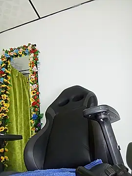 Model: Elektra_bigcock
